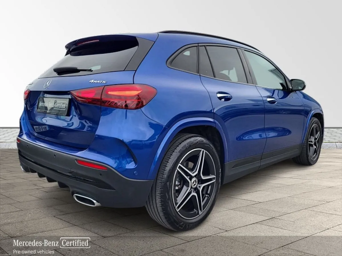 Mercedes-Benz GLA GLA200d AMG LINE 4MATIC AUTO **4 - Image 4