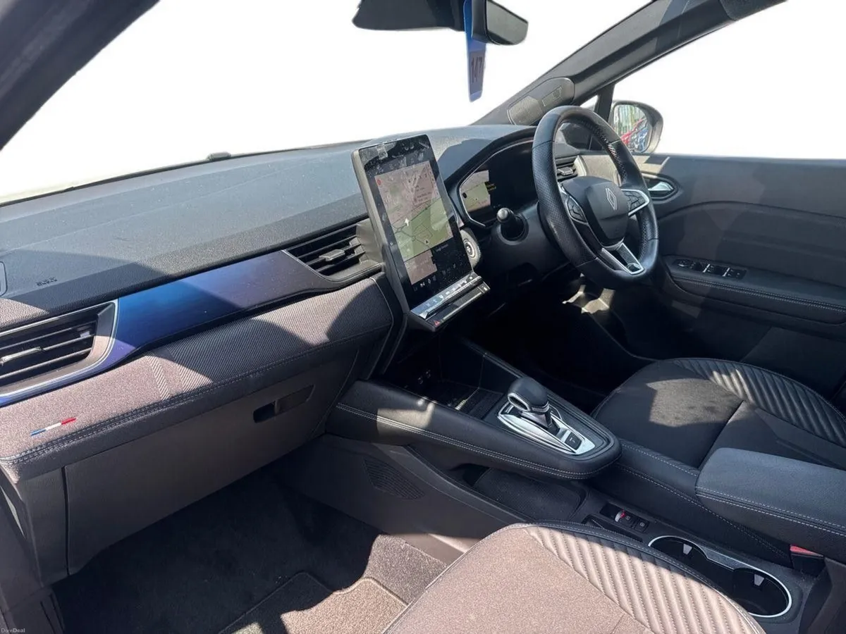 Renault Symbioz E-Tech HEV 145 Techno Esprit Alpin - Image 5