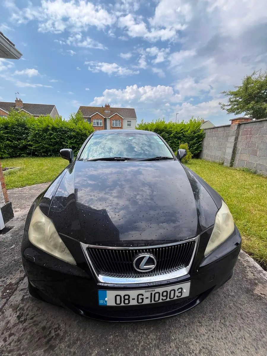 Lexus is220d SE-L - Image 2