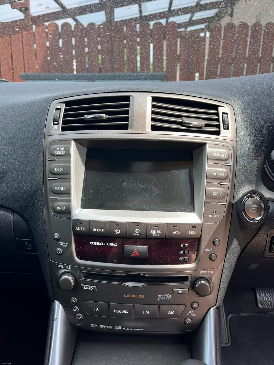 Lexus is220d SE-L - Image 3