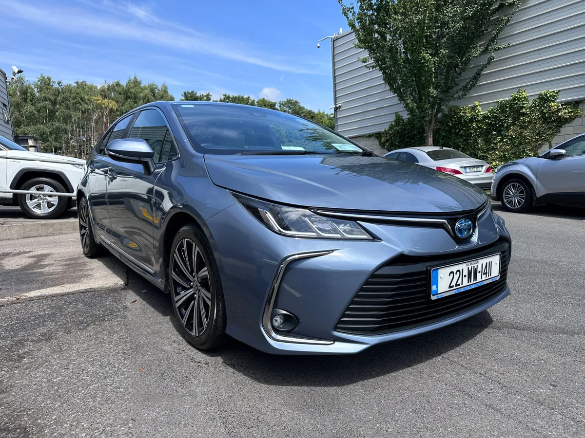 Toyota Corolla 1.8 Hybrid Luna Sport, 2022 - Image 4
