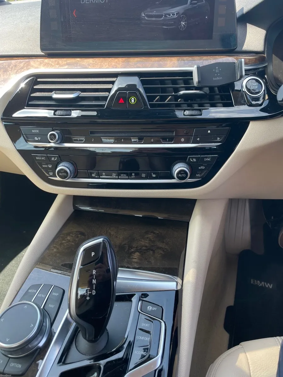 2018 BMW 520 D SE Auto  Full BMW Service History - Image 5