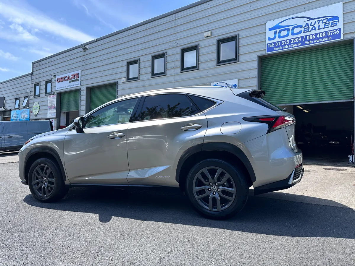 Lexus NX300H AWD Executive 2.5 Hybrid, 2018 - Image 6