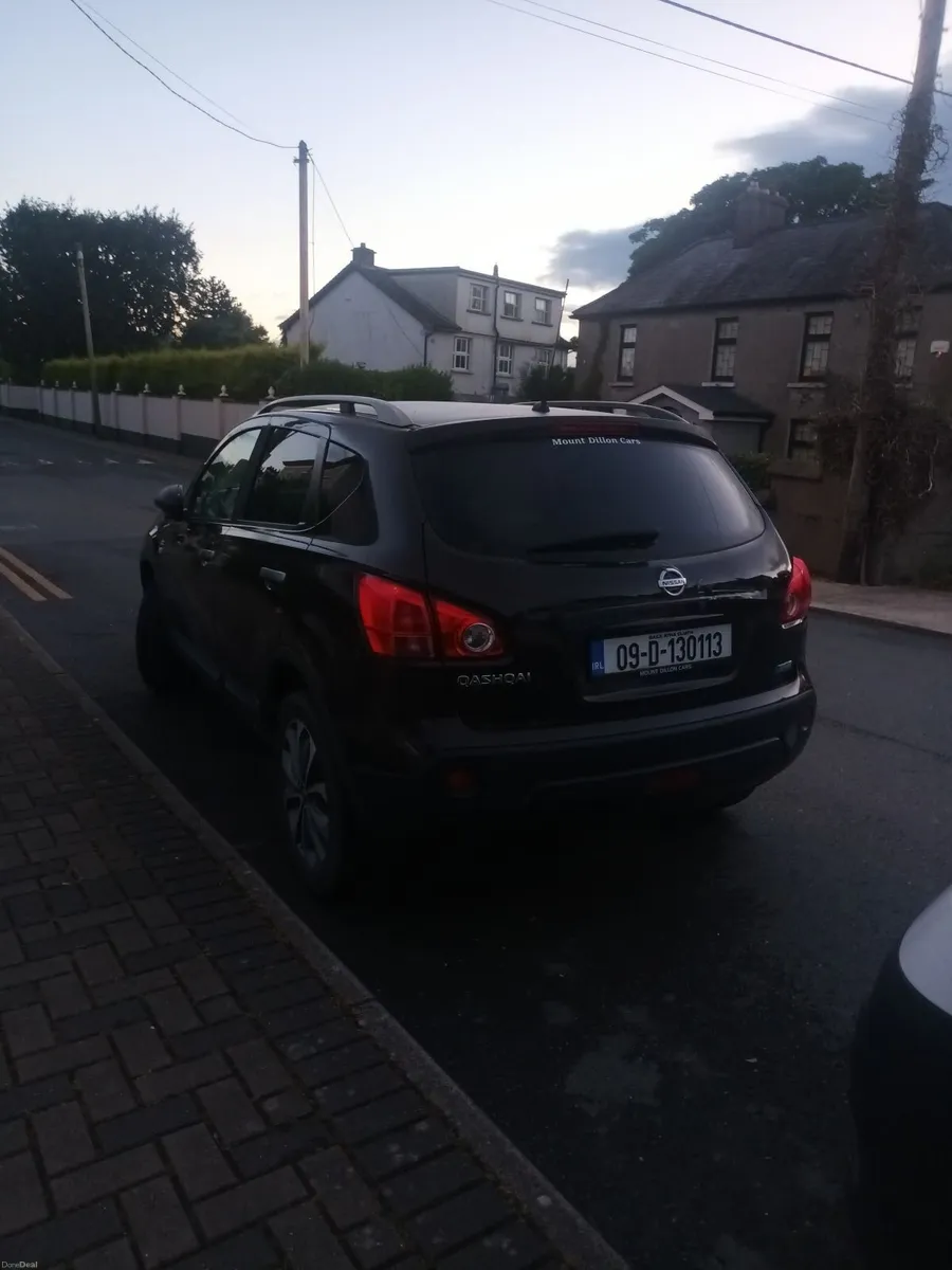 Nissan Qashqai 2009 - Image 2
