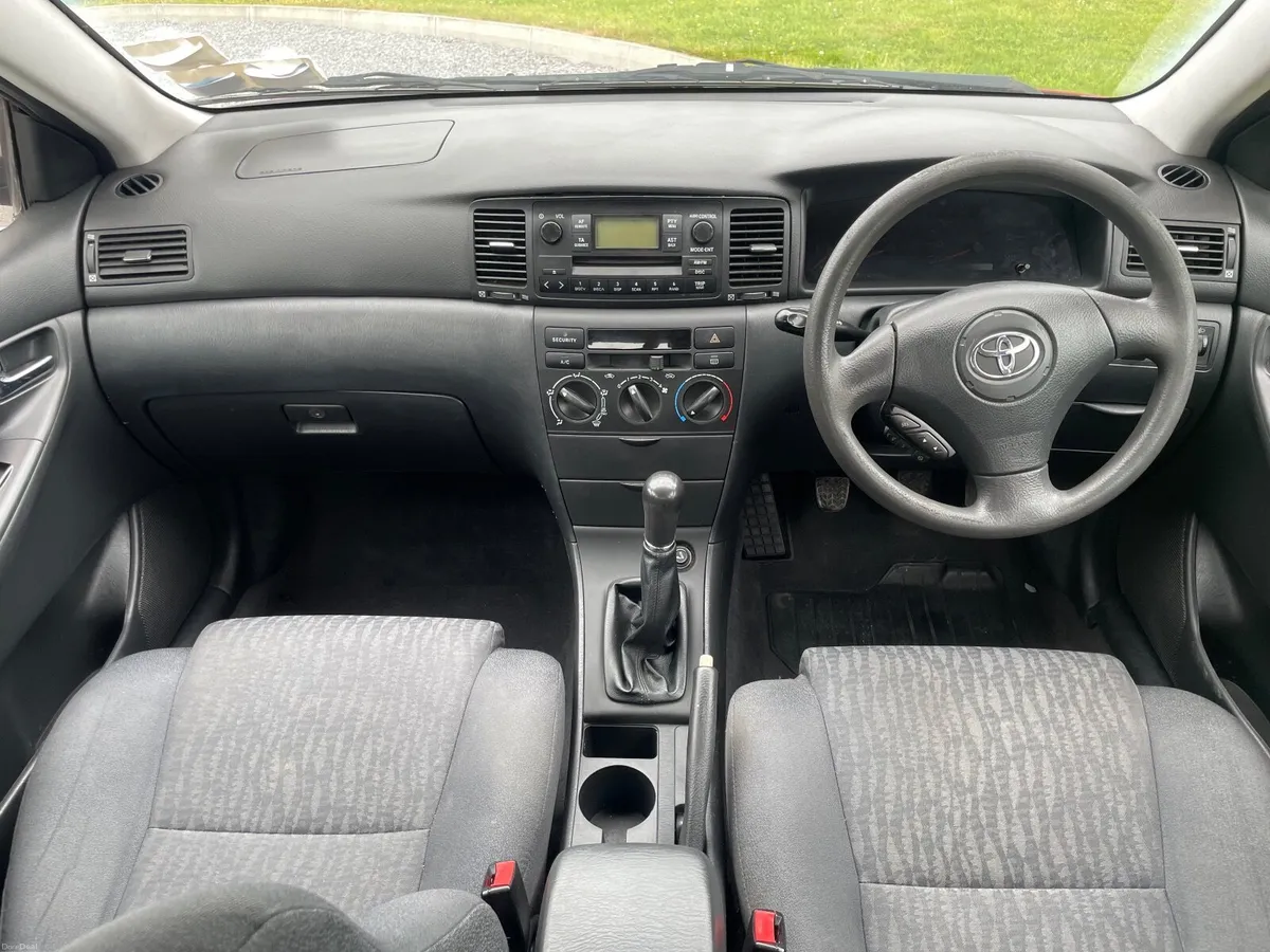 Toyota Corolla 2004  tax 12/26 - Image 3