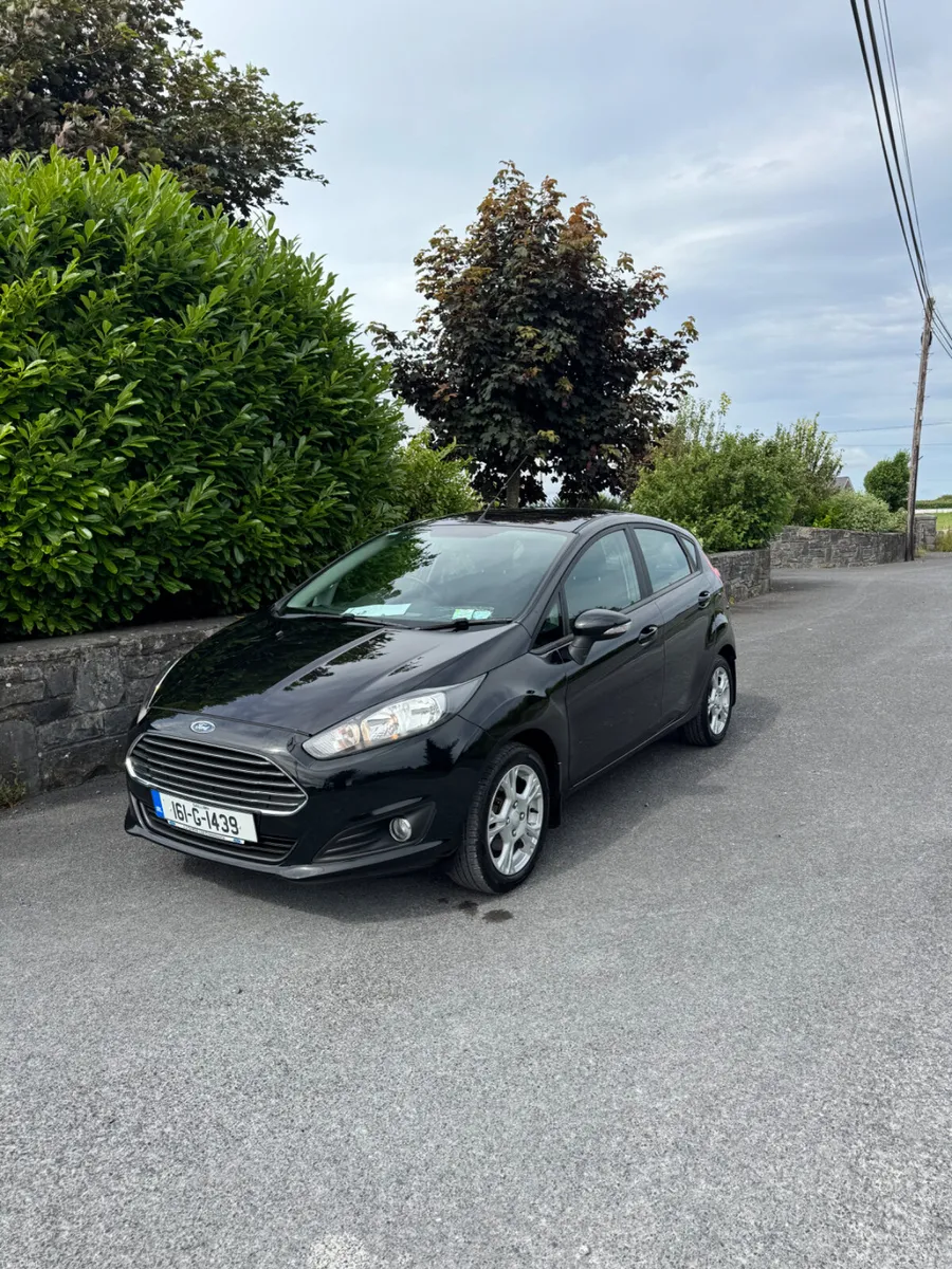 Ford Fiesta 2016 . 1.2 PETROL - Image 4