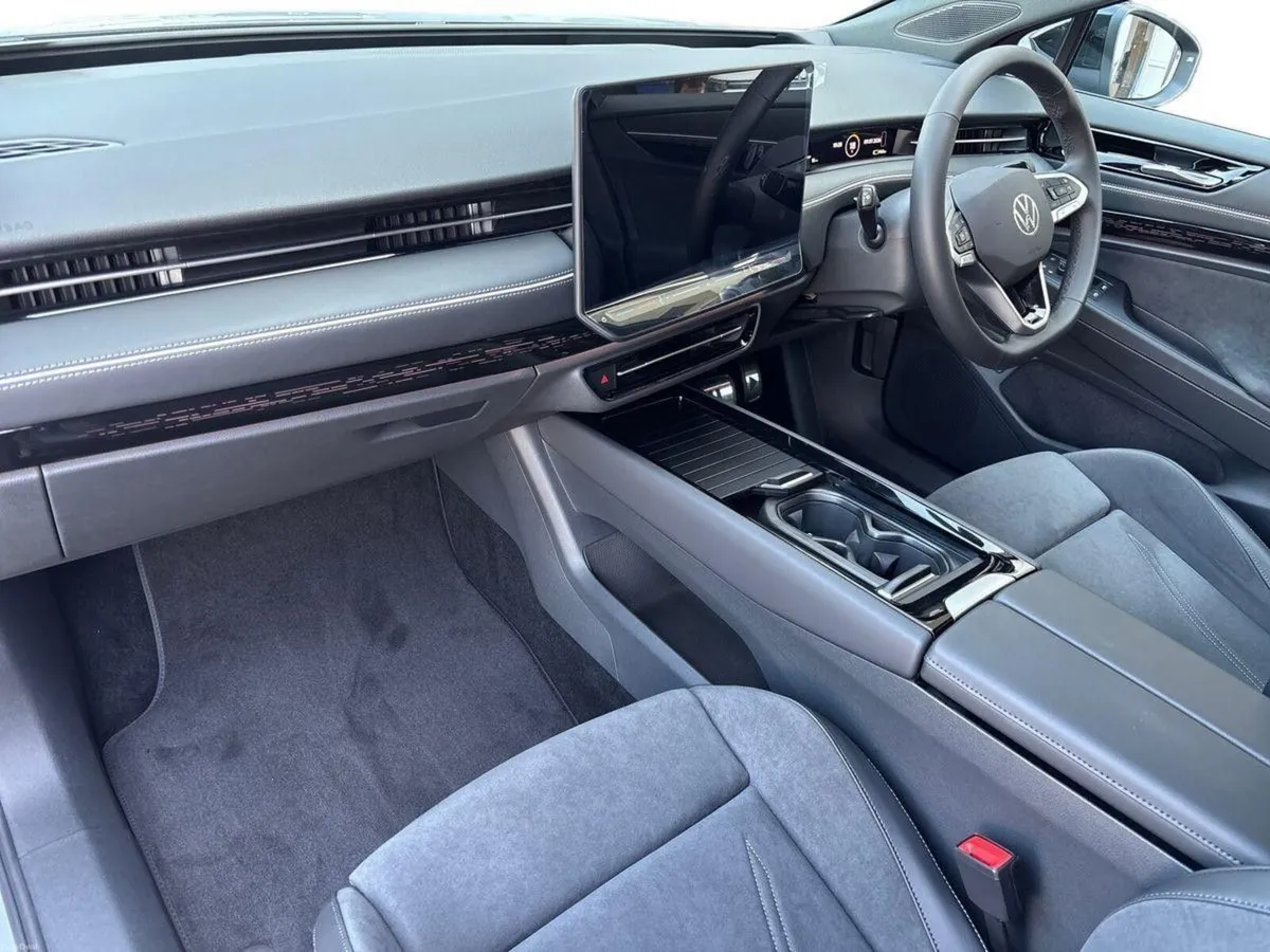 Volkswagen ID.7 PRO S PLUS - Image 3
