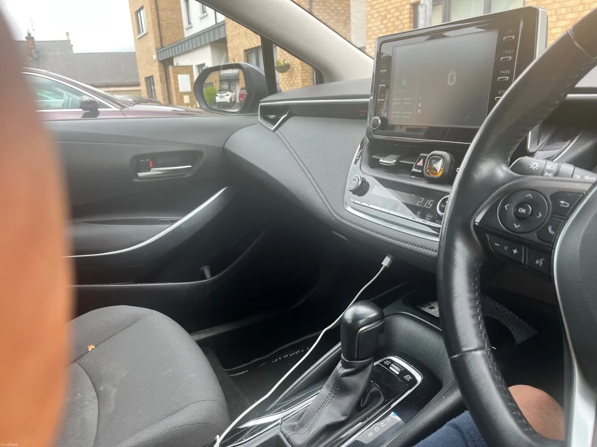 Toyota Corolla 2020 - Image 2