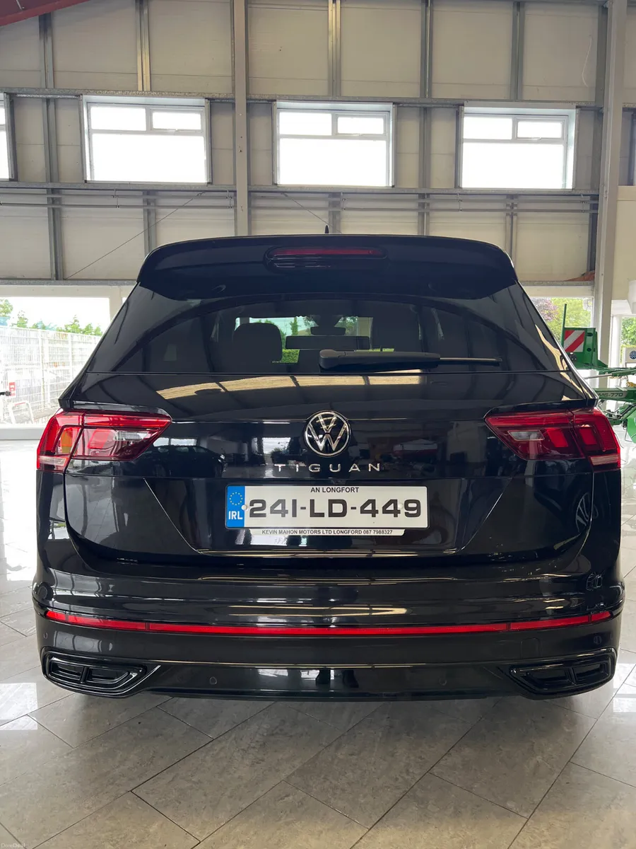 Volkswagen Tiguan 2024 SOLD - Image 3