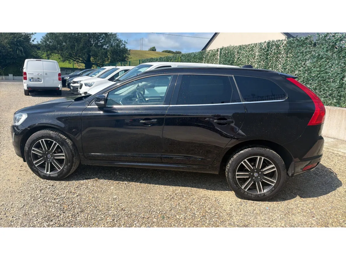 Volvo XC60 2.0 D4 SE NAV 190BHP AUTO 5DR - Image 4