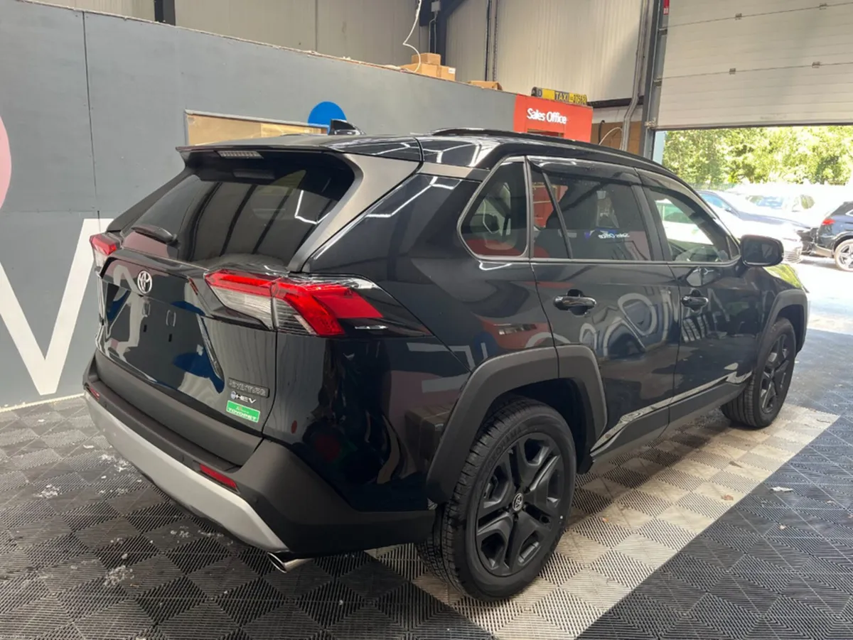 Toyota RAV4 2025 TOYOTA RAV4 HYBRID ADVENTURE 2.5 - Image 2