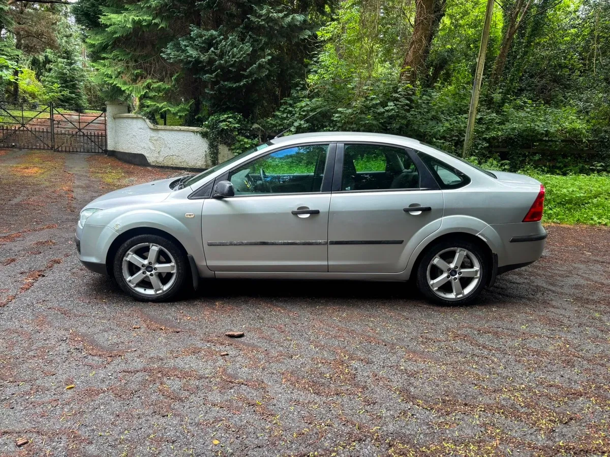 Ford focus - Image 4