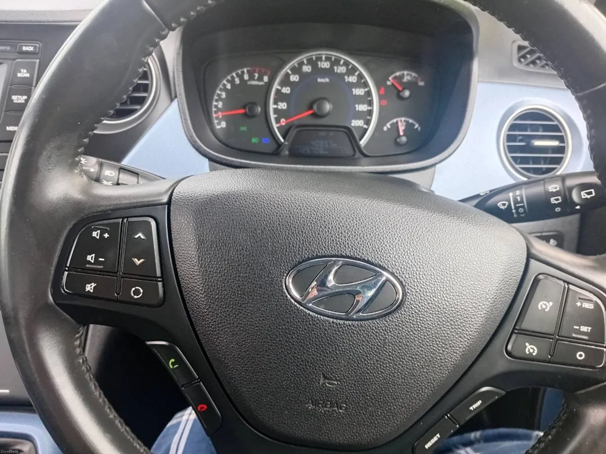 Hyundai i10 - Image 3