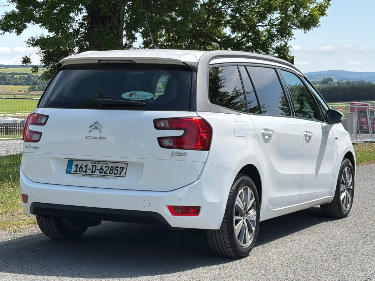Citroen C4 2016 HDI  Connected special Edition - Image 5