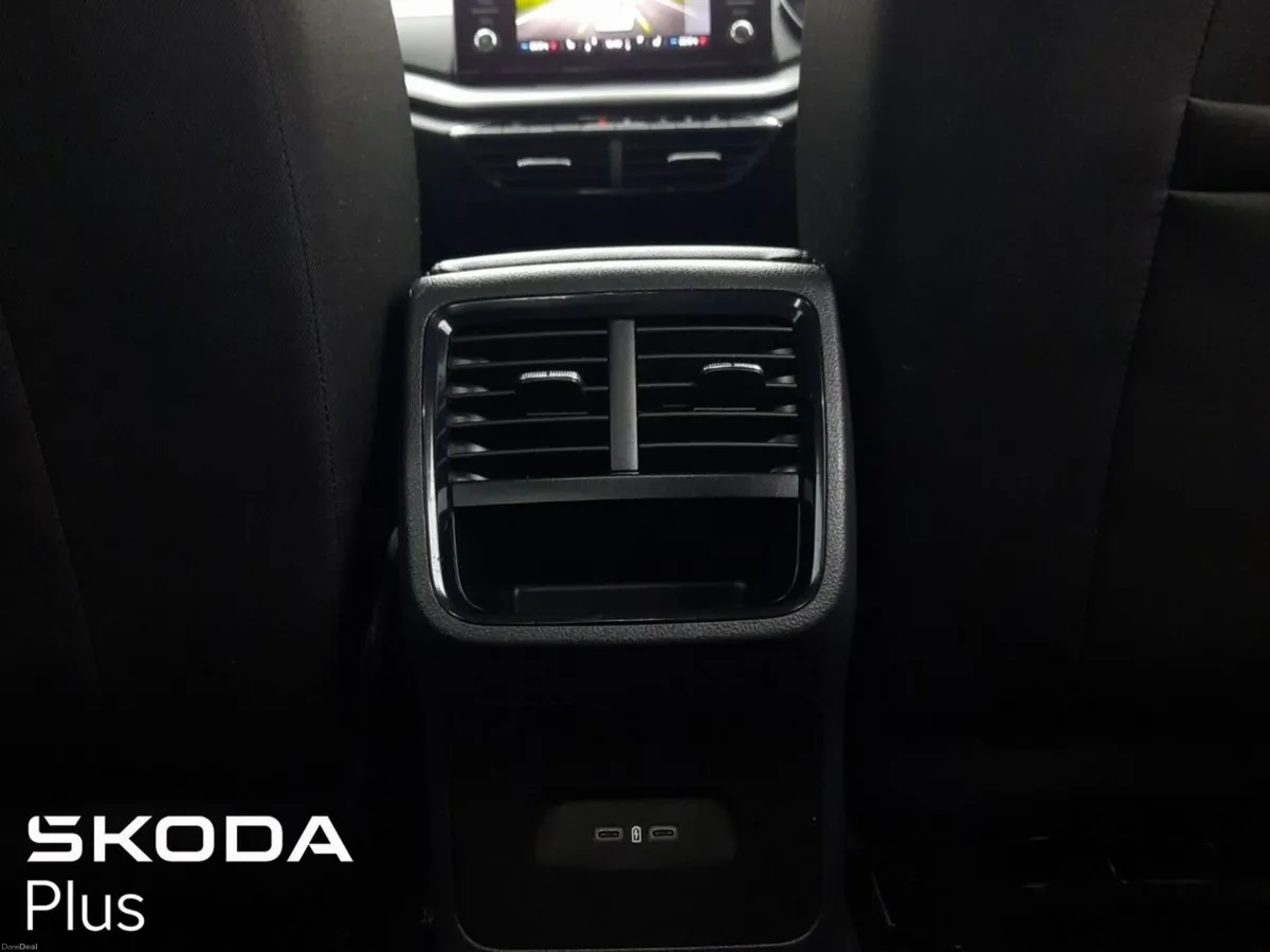 Skoda Octavia **AUTOMATIC**WINTER PACK**AMBITION 1 - Image 5