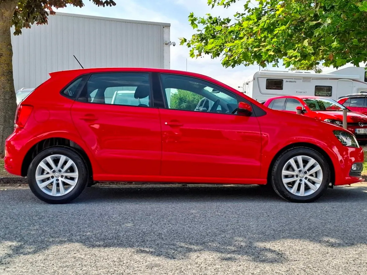 Volkswagen Polo COMFORTLINE 1.2 PETROL AUTO 5DR NE - Image 6