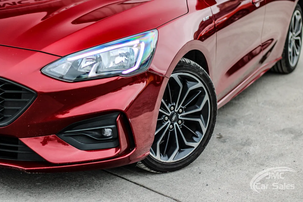 2019 FORD FOCUS ST-LINE - Image 2