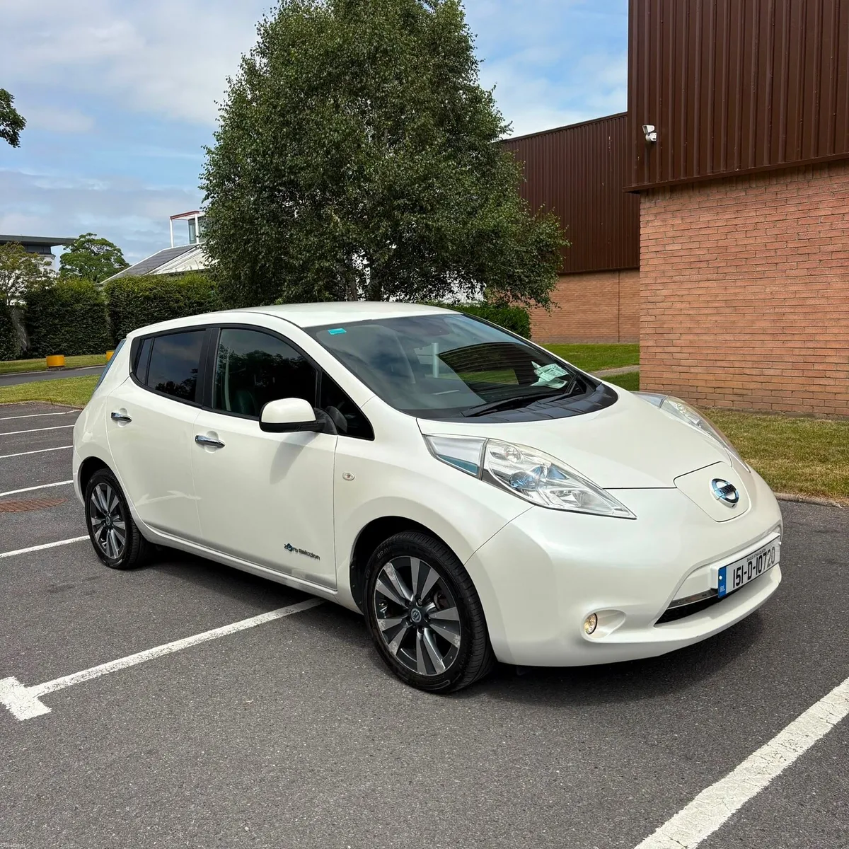 NISSAN LEAF BRAND NEW NCT 30/05/27 TAX 10/26 - Image 1
