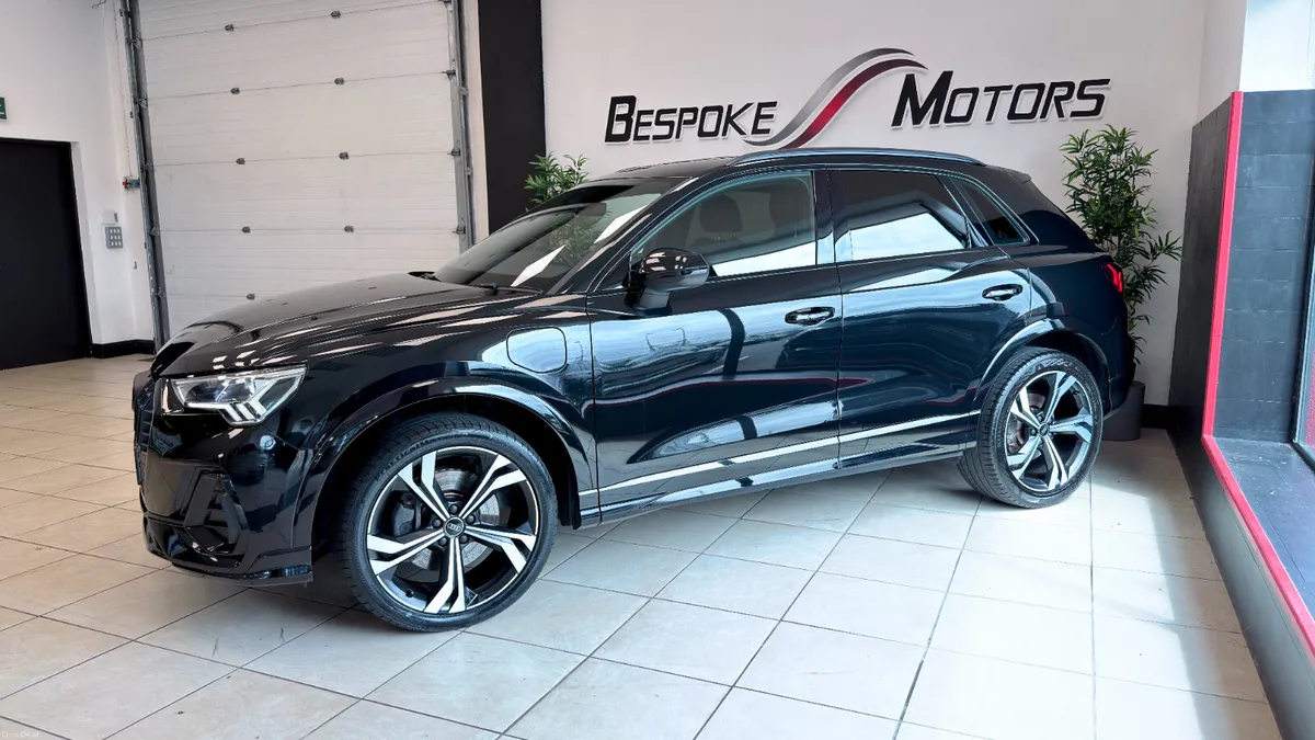 Audi Q3 45TFSIe S-Line - Image 2
