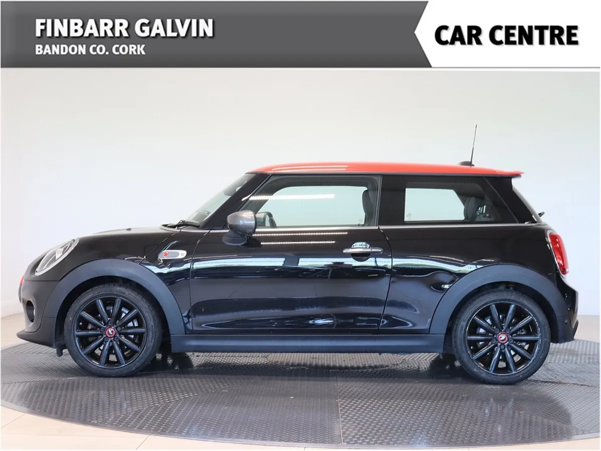 Mini  Cooper Classic Auto - Image 3