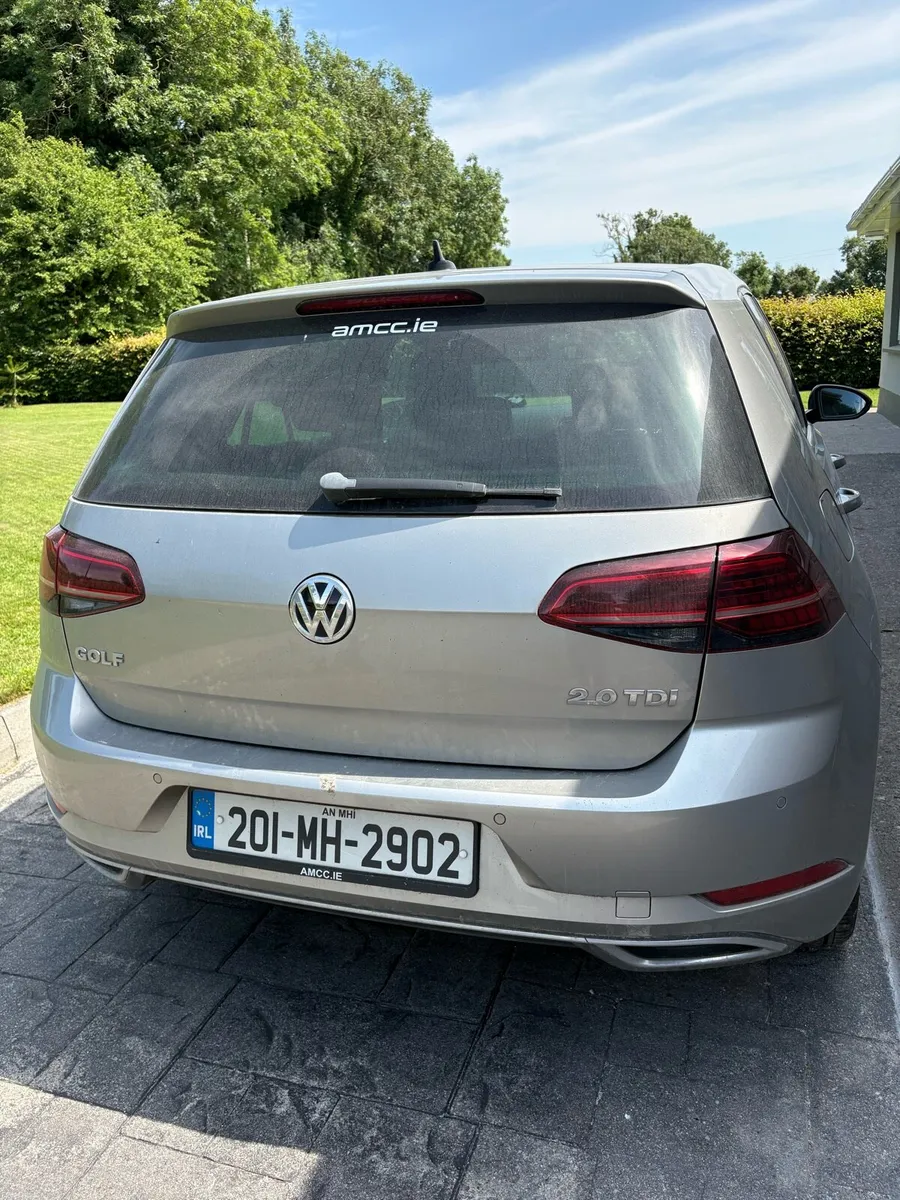Volkswagen Golf 2.0 TDI - Automatic - Image 3