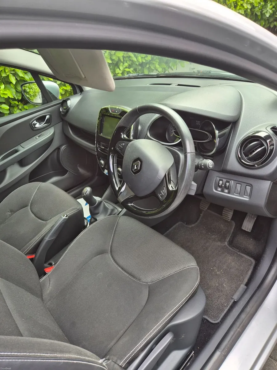 Renault Clio 20147 - Image 3