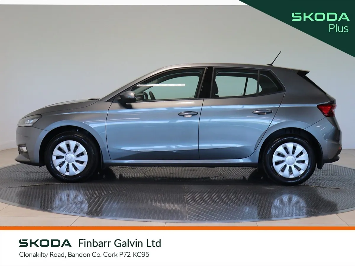 Skoda  FABIA ESSENCE 1.0MPI 80HP - Image 6