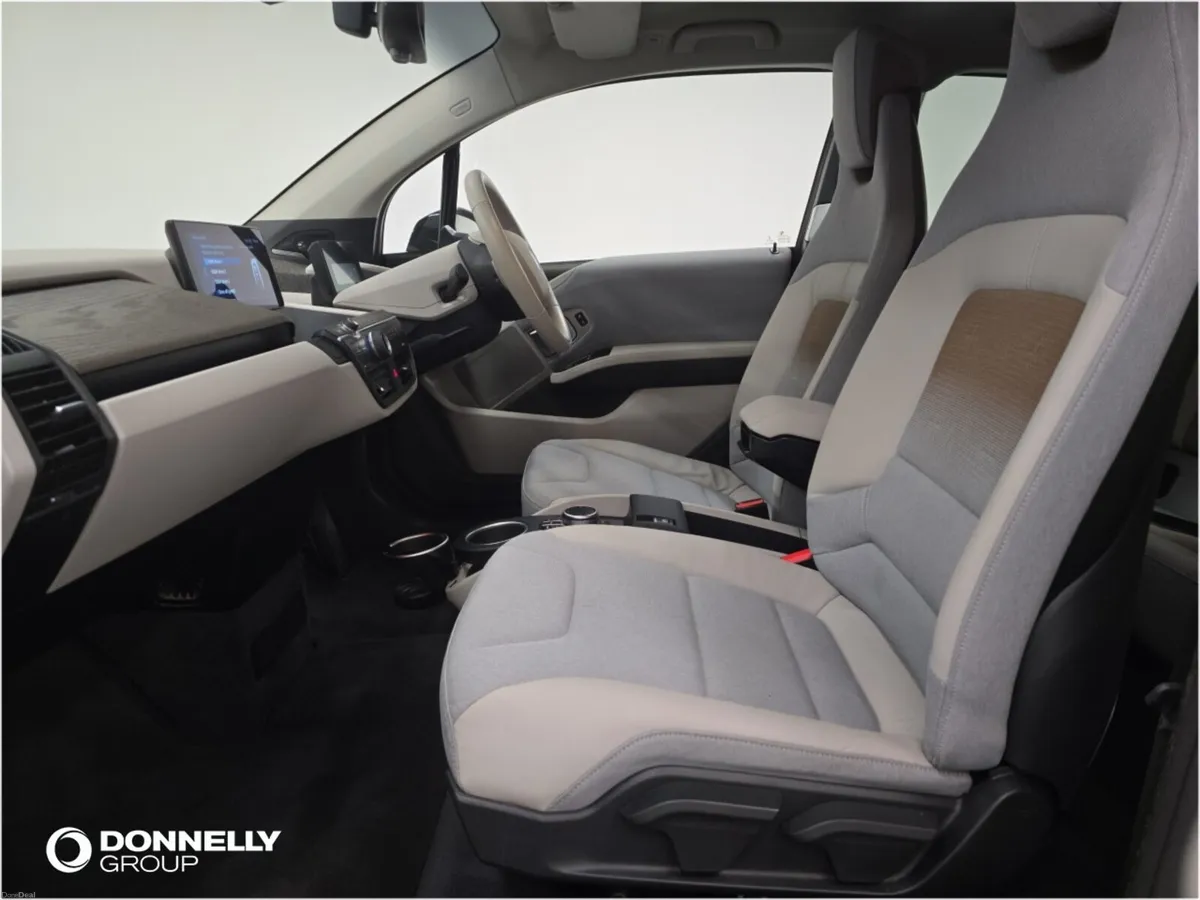 BMW i3 Hatchback - Image 4