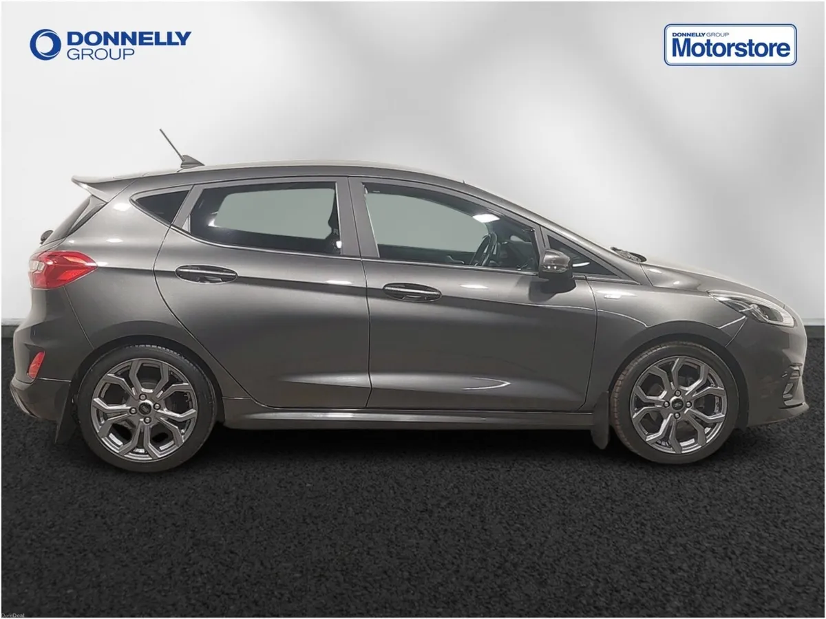 Ford Fiesta Hatchback ST-Line Edition - Image 3