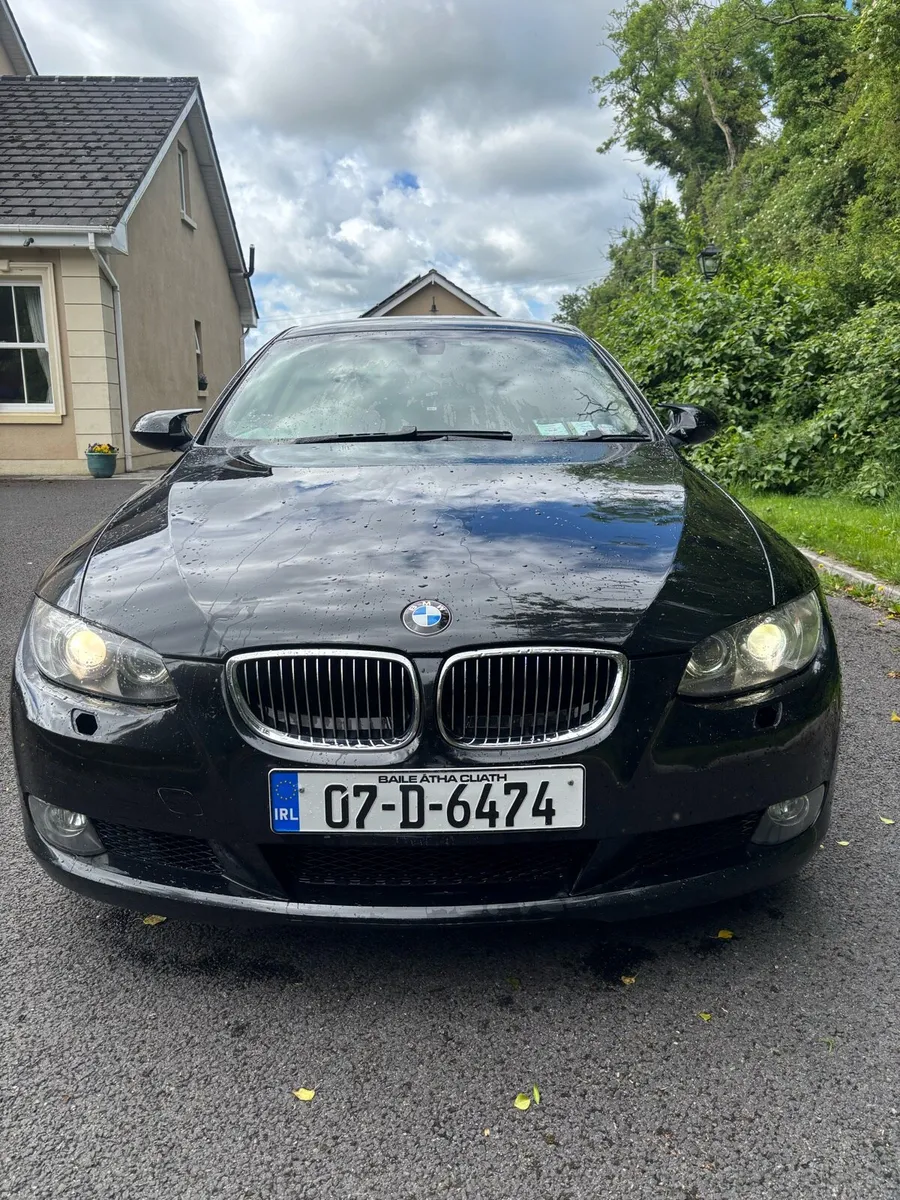BMW 325i Manual E92 - Image 4
