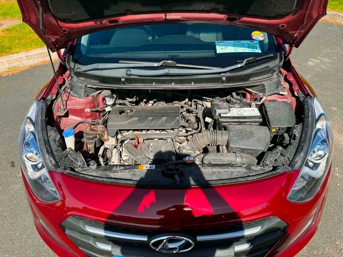2016 Hyundai i30 1.4 Petrol - Image 5