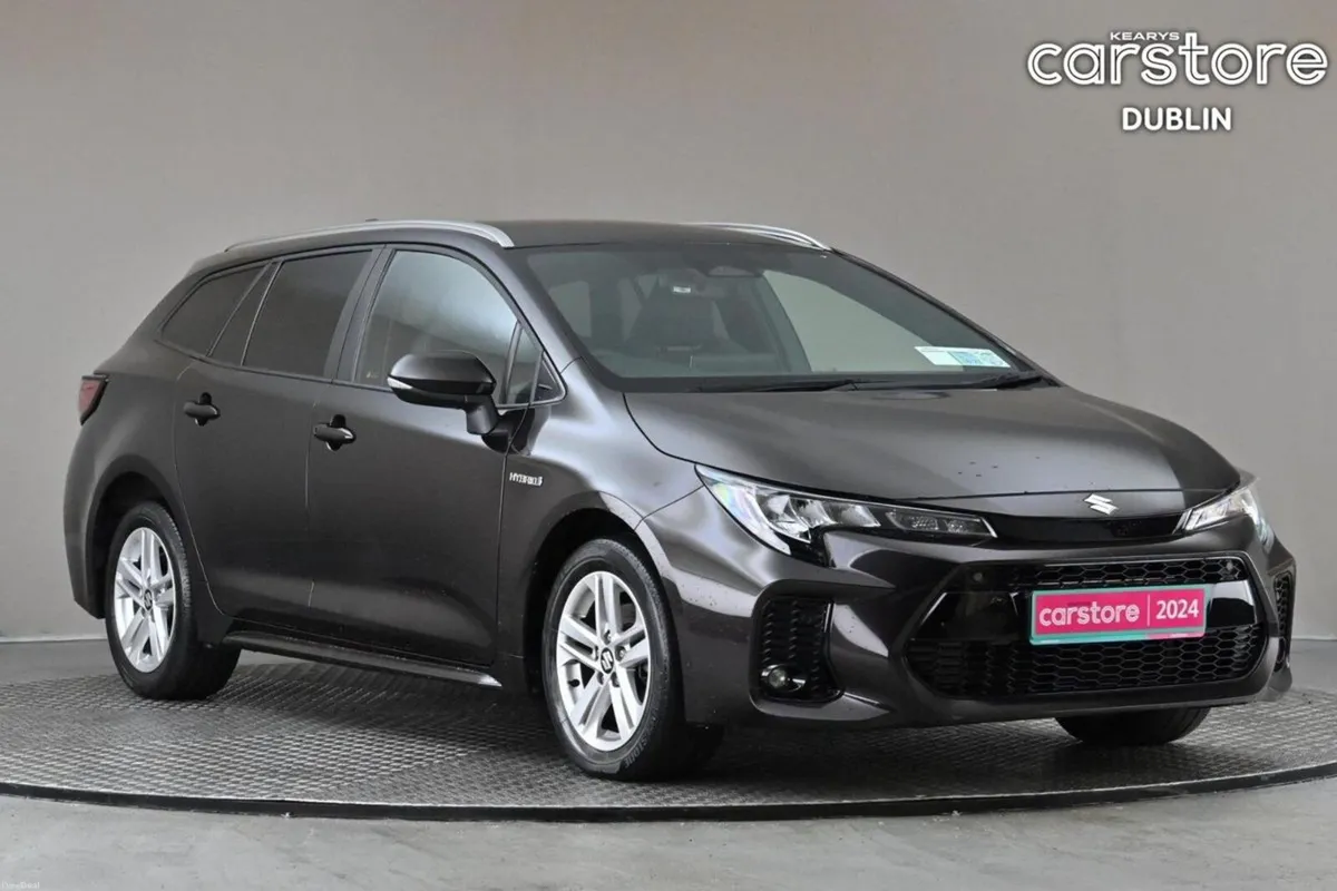 Suzuki Swace 1.8 HYBRID MOTION CVT - Image 1