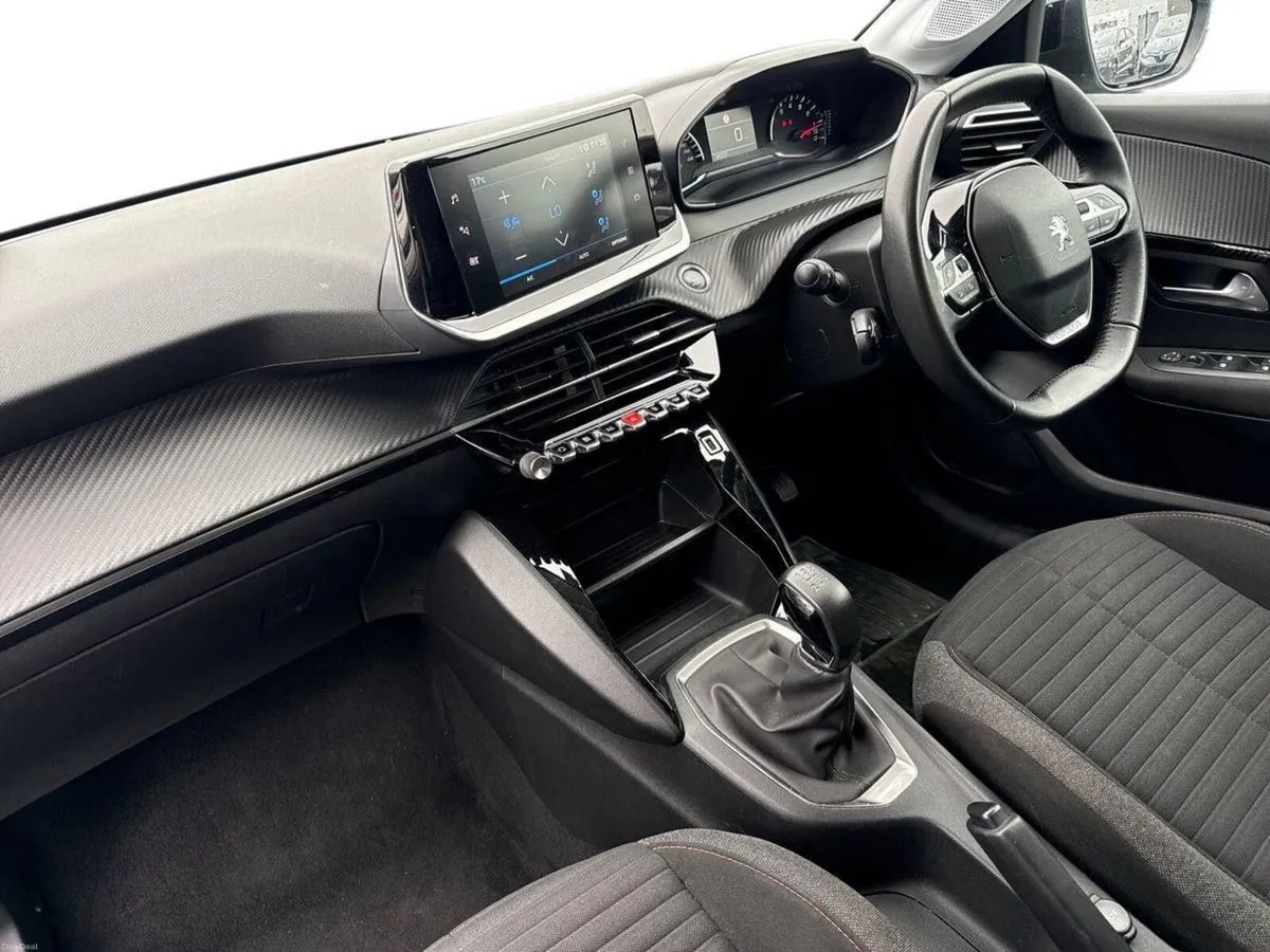 Peugeot 208 1.2 Puretech 75 bhp Active - Image 4