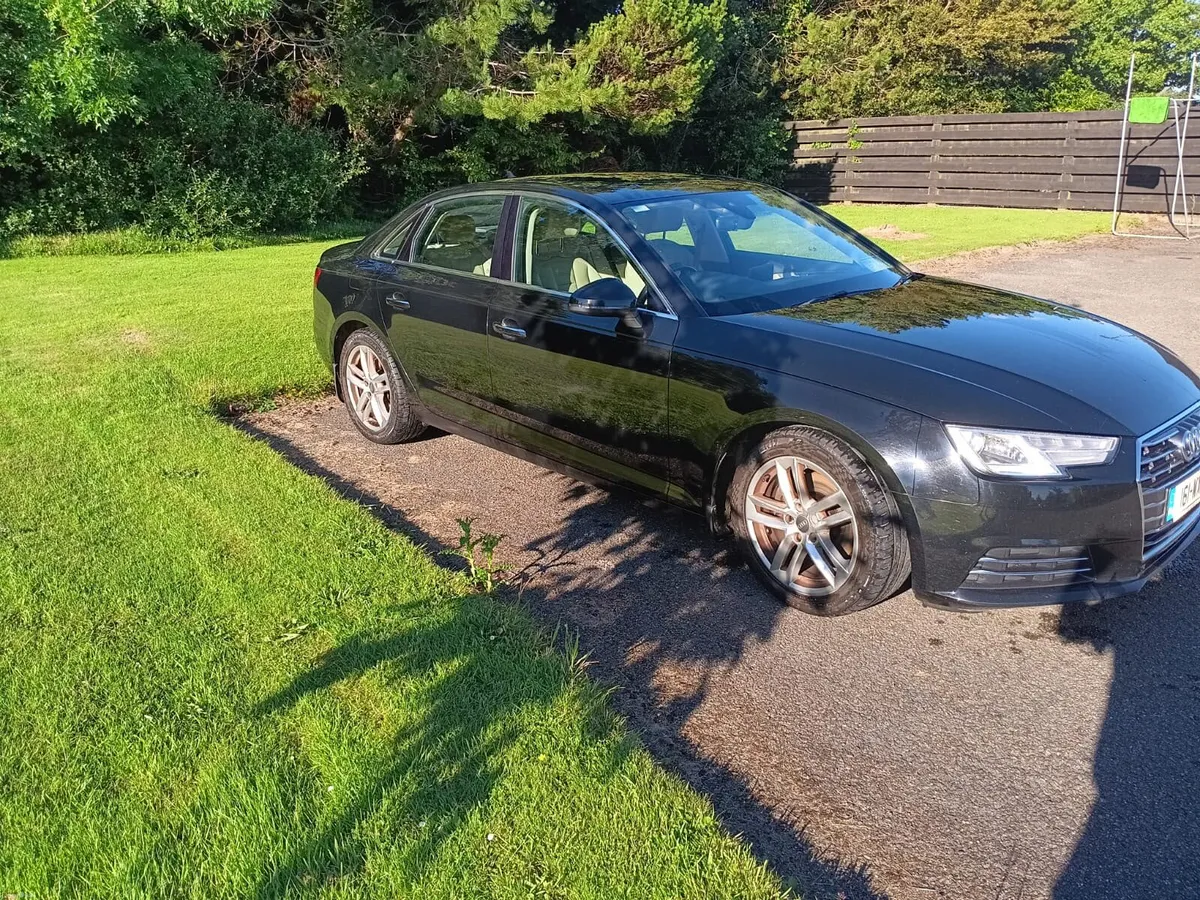AUDI A4 - Image 2
