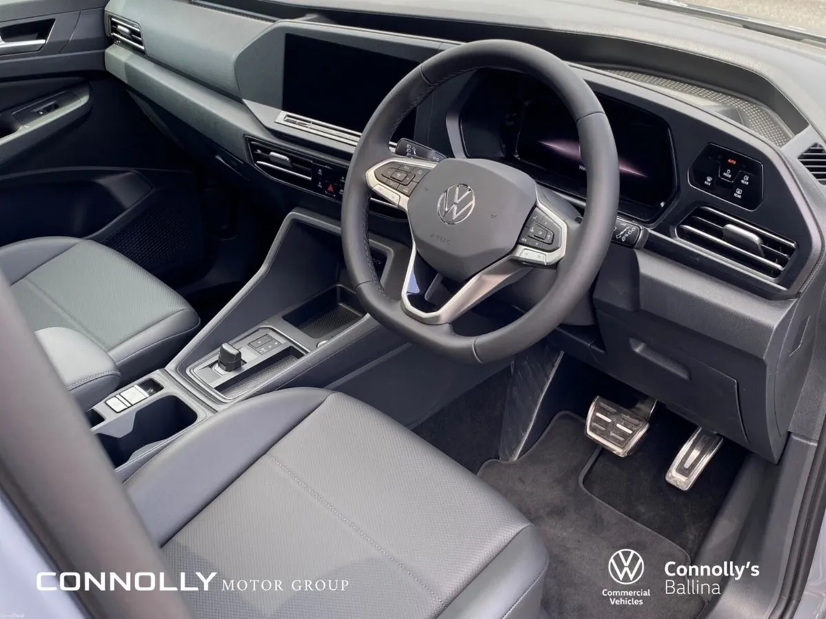 Volkswagen Caddy Maxi Life Dark Label 7 seats PHEV - Image 2