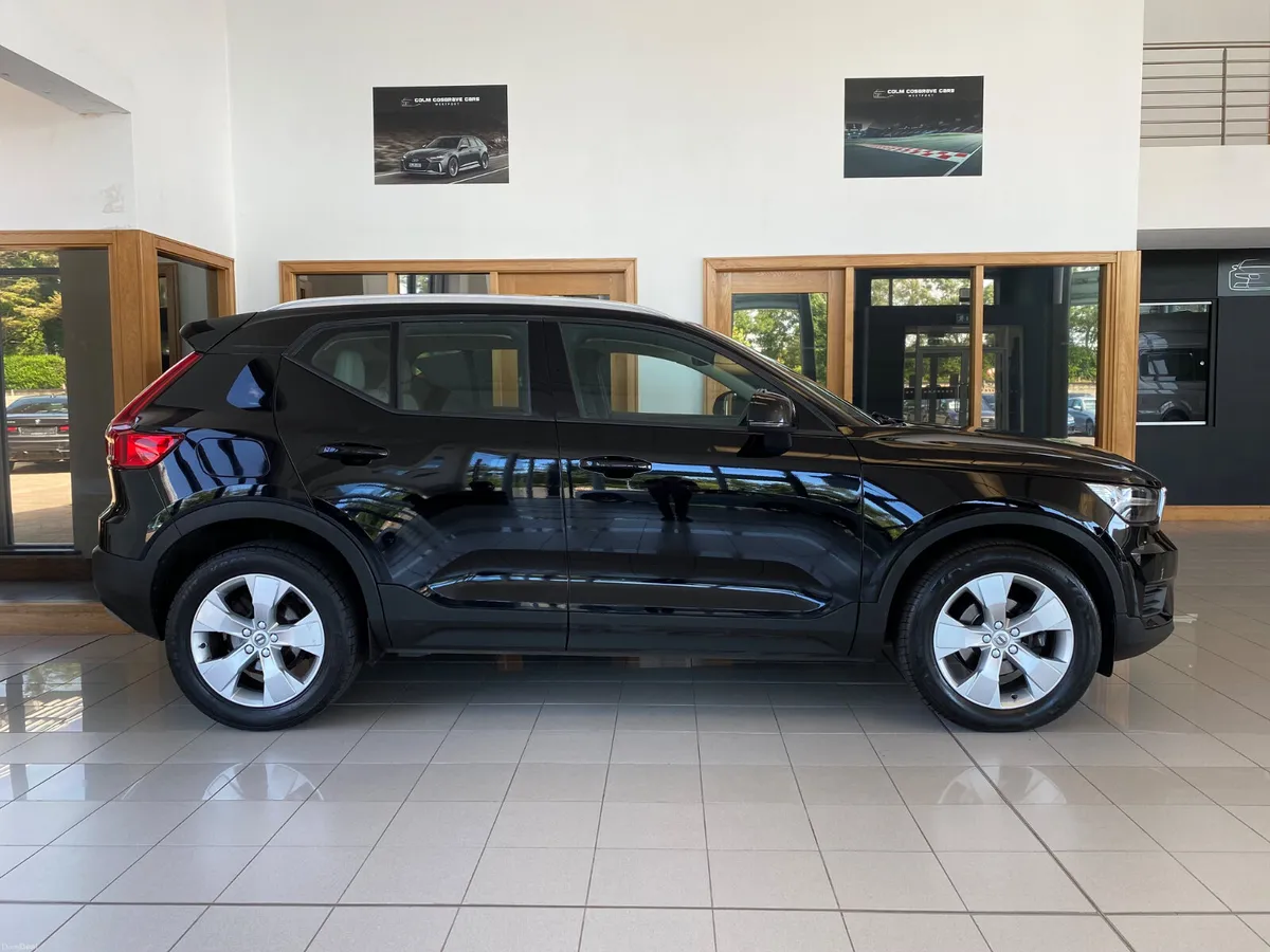 Volvo XC40 2020 D3 DIESEL (150hp) Momentum Auto - Image 2