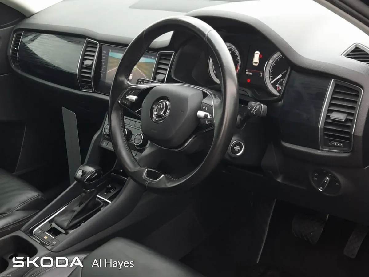 Skoda Kodiaq **FLASH SALE**ELECTRIC BOOT**TOP SPEC - Image 5