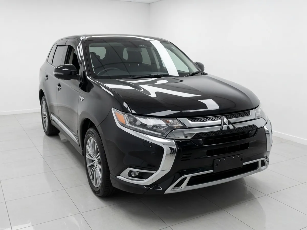 Mitsubishi outlander 2.4 plug in hybrid - Image 4