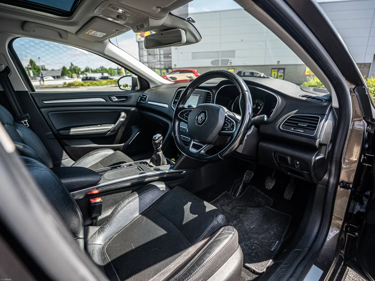 Renault Megane 2017 - Image 5