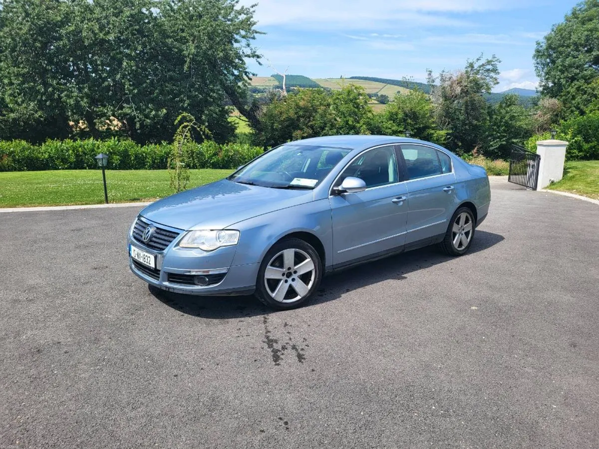 Volkswagon Passat - Image 1