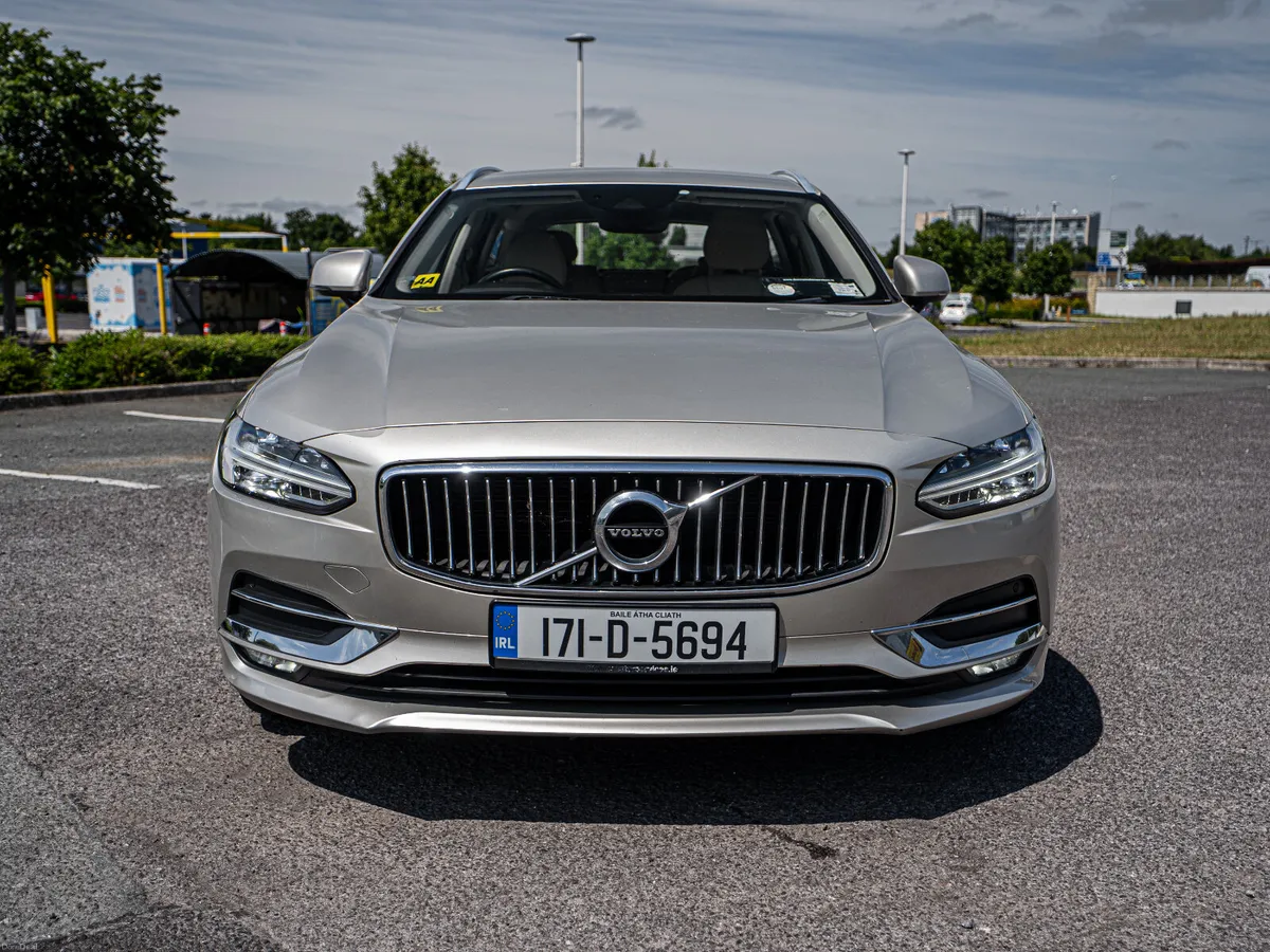 Volvo V90 2017 - Image 2