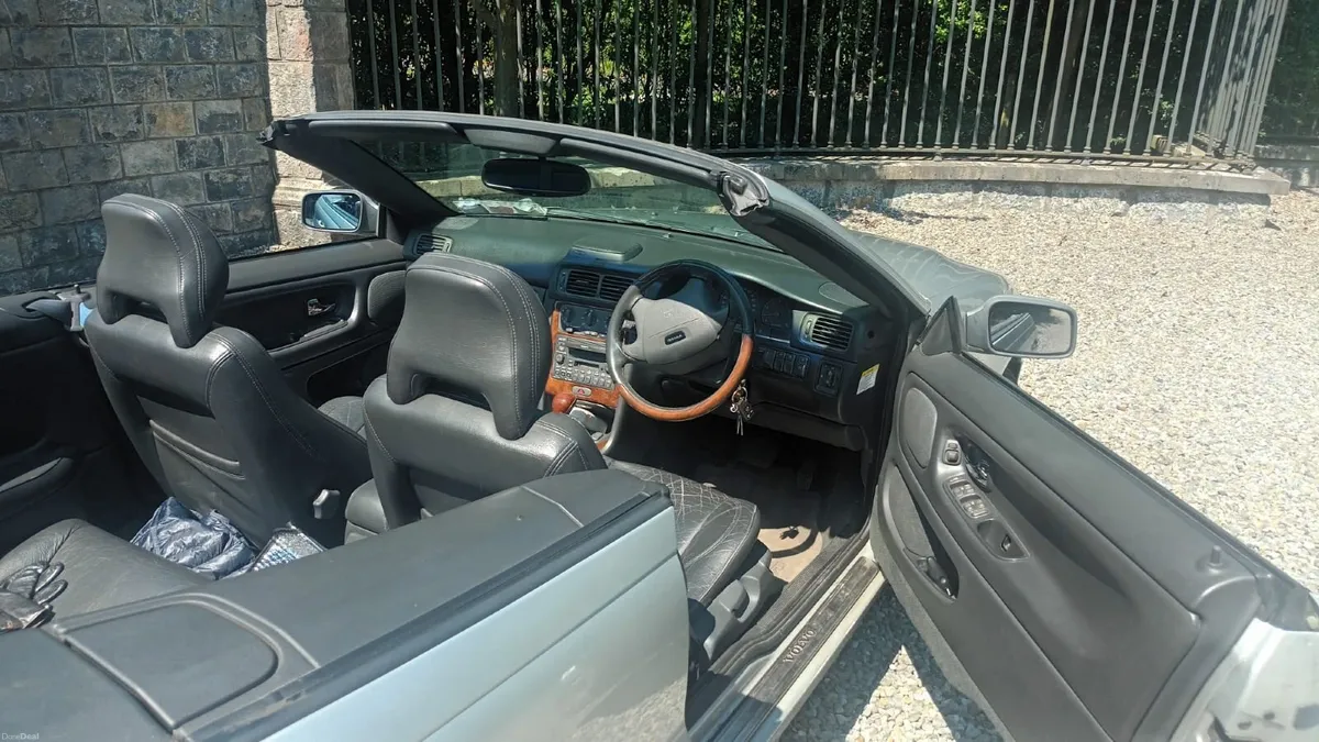 Volvo C70 2005 - Image 3