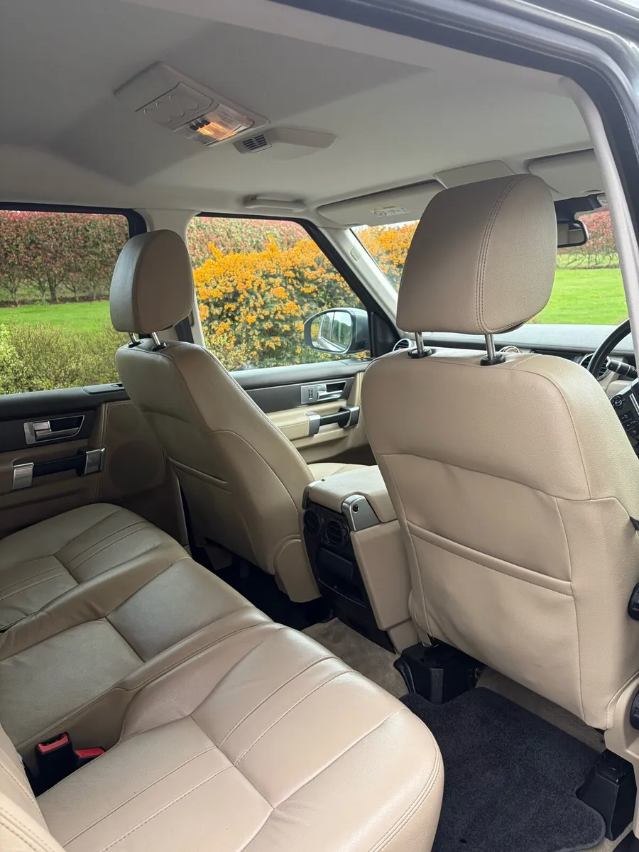Land Rover Discovery 2016 - Image 3