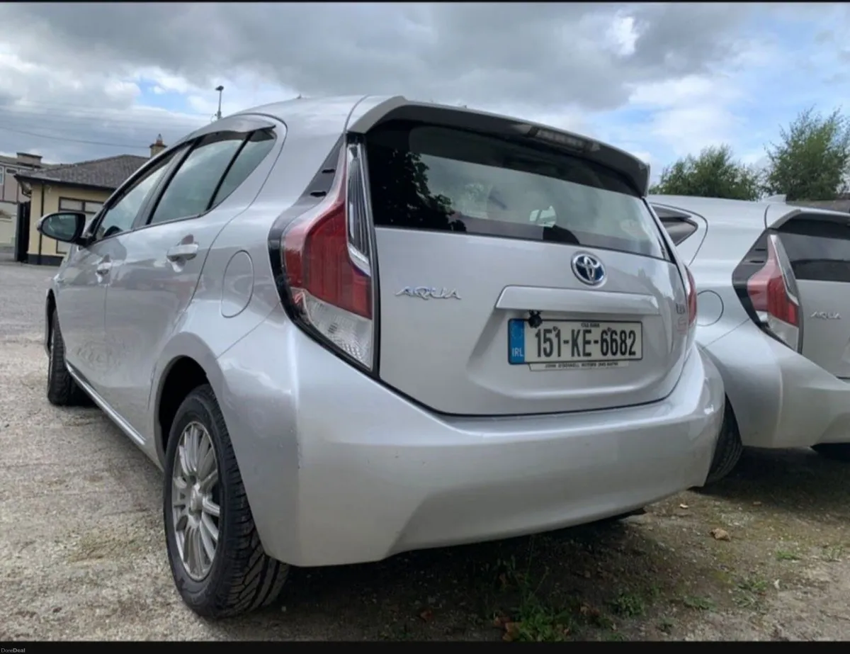 Toyota Aqua 2015 - Image 3