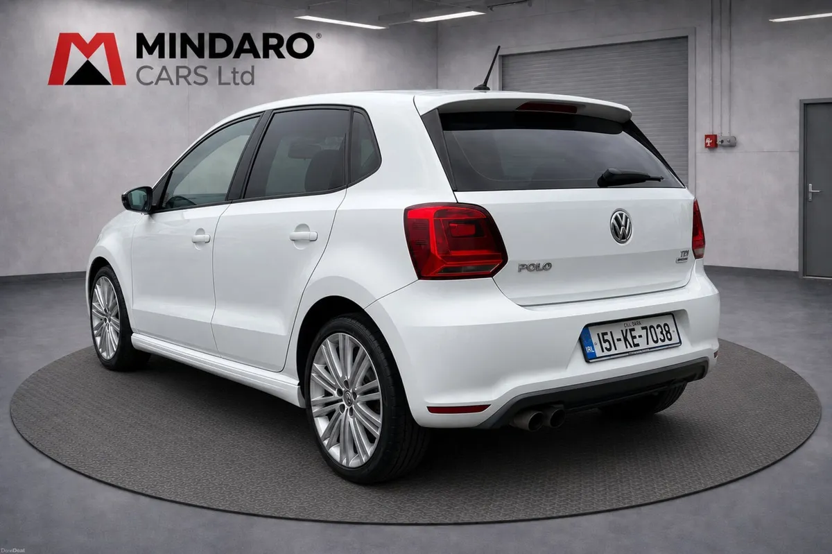 Volkswagen Polo 2015 GT/TOP SPEC CAR/AUTOMATIC - Image 4