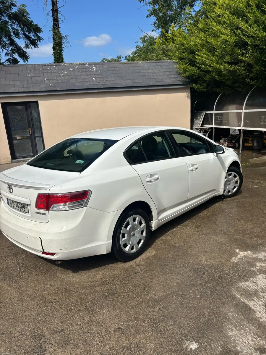 Mar 2027 NCT Toyota avensis 2011 - Image 1