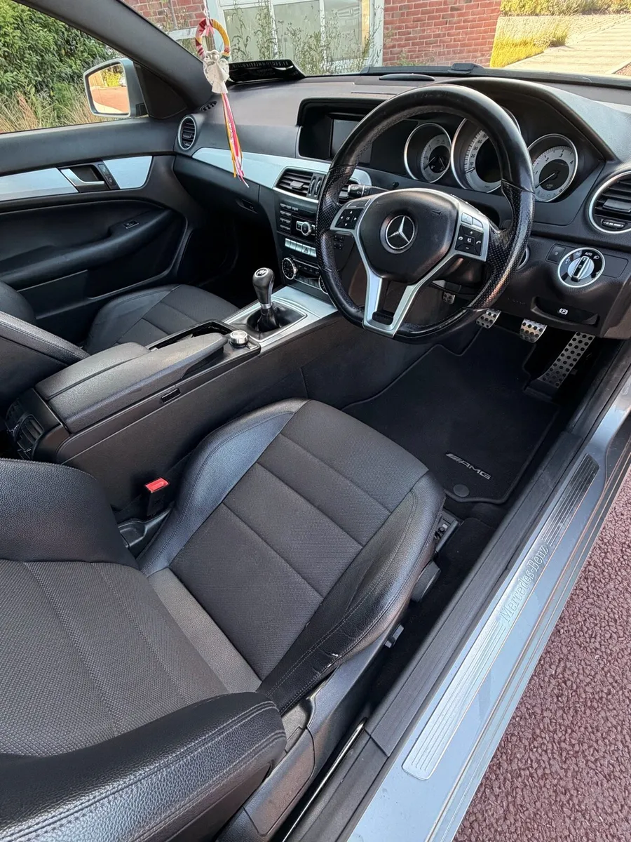 2013 Mercedes-Benz C250 CDI AMG Sport - Image 3
