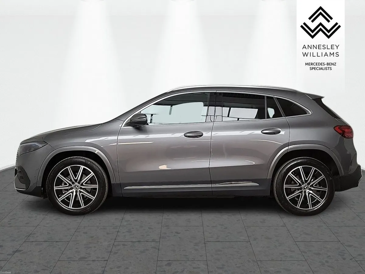 Mercedes-Benz EQA EQA250+ AMG Executive - Image 5