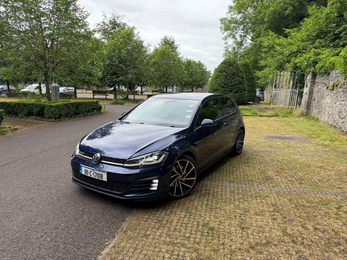 VW Golf GTD 2018 DSG 3Door - Image 2