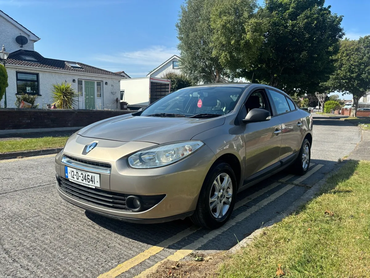 2012 Renault Fluence NEW NCT 11/26 - Image 3